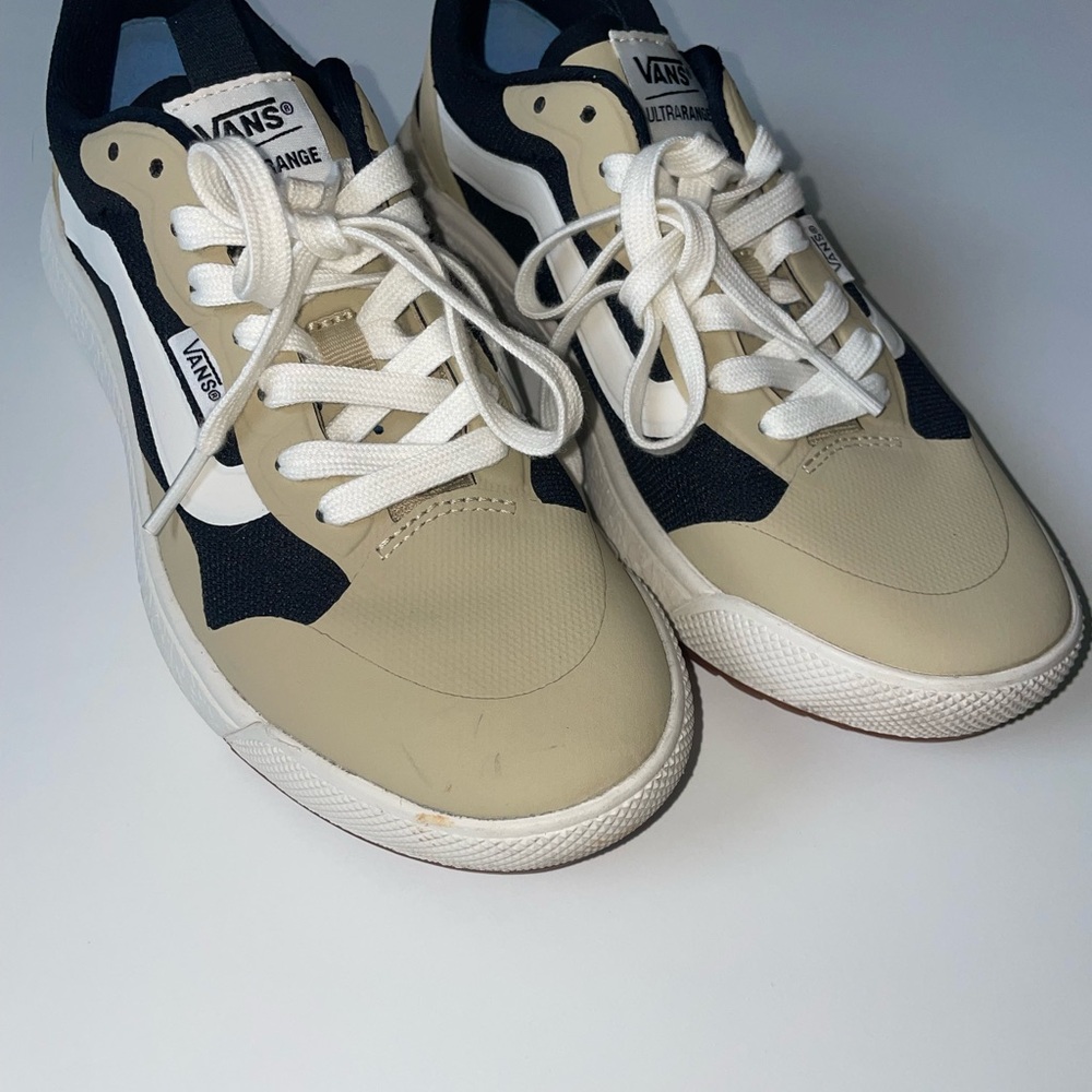 Vans Men's Tan and Dark Blue Sneakers